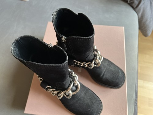 Designer miu - designer,